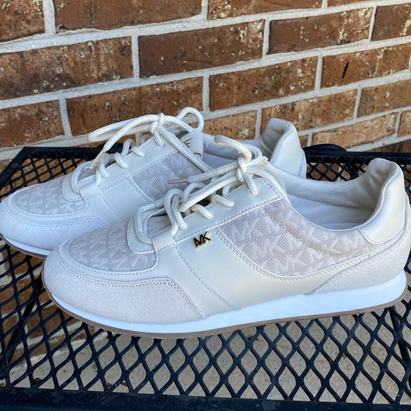 Michael Kors sneakers - Picture 1 of 8